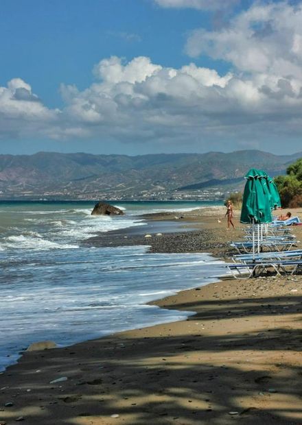File:Latchi beach IMG 9724 - panoramio ...