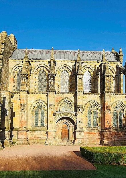 Tiedosto:Rosslyn Chapel Exterior.jpg ...