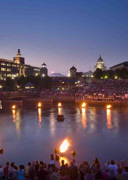File:Waterfire flicker image 4.jpg ...