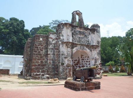 File:A Famosa Fortress.JPG - Wikipedia