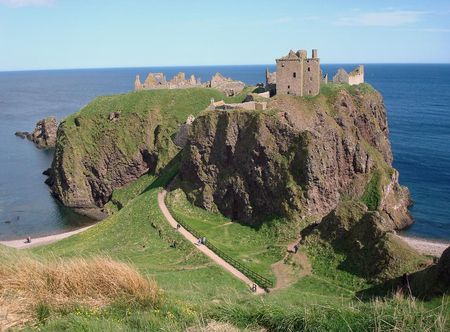 File:Dunnottar Castle 2.jpg - Wikipedia