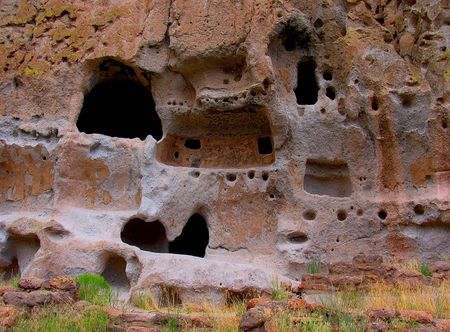 File:Cliff Dwelling Bandelier NMexico ...