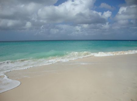 File:Eagle Beach. Oranjestad, Aruba.JPG ...