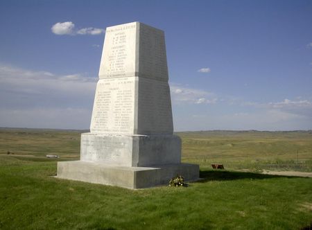 Little Bighorn memorial obelisk.jpg ...