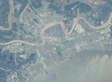 File:New Orleans,USA from space.JPG ...