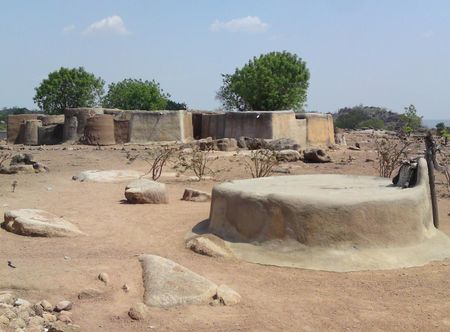 Tengzug Shrine (Ghana 2013).jpg ...