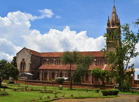 File:Cathedrale cote Antsirabe 2012.JPG ...