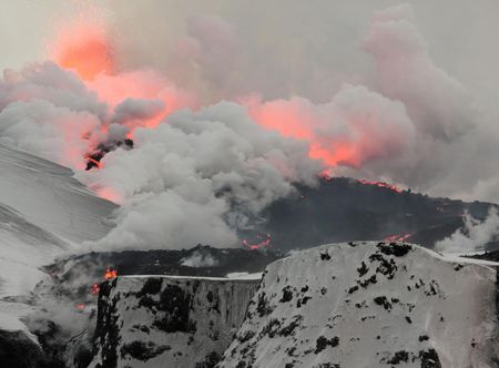 Fimmvörðuháls - Wikipedia