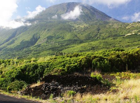 File:Montanha do Pico, aspectos 2 ilha ...
