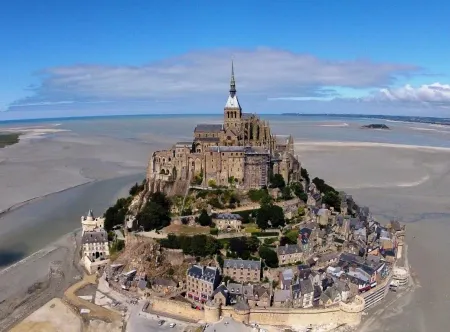 File:L'Abbaye du Mont-Saint-Michel, vue ...