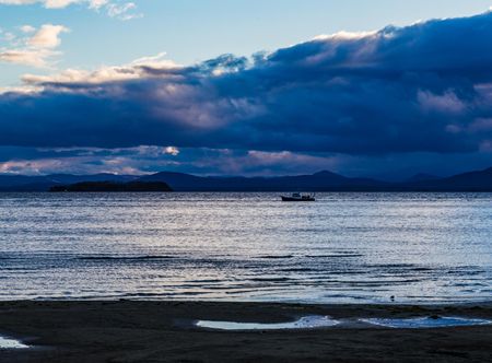 File:Burlington Bay, Lake Champlain ...