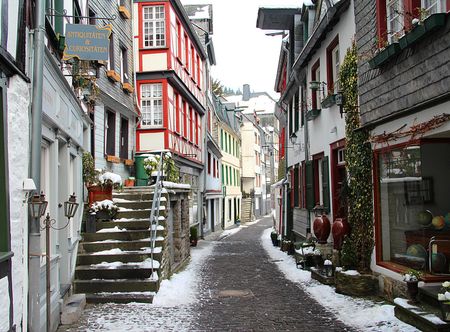 File:0 Monschau - Eschbachstraße.JPG ...