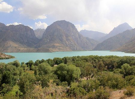 File:Iskander-kul, Tajikistan.JPG ...