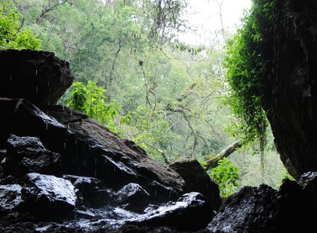 File:Kitum Cave Mount Elgon Kenya.jpg ...