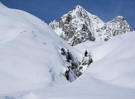 File:First Class Ski Resort Arlberg ...