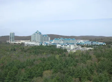 File:Foxwood Casino.JPG - Wikimedia Commons