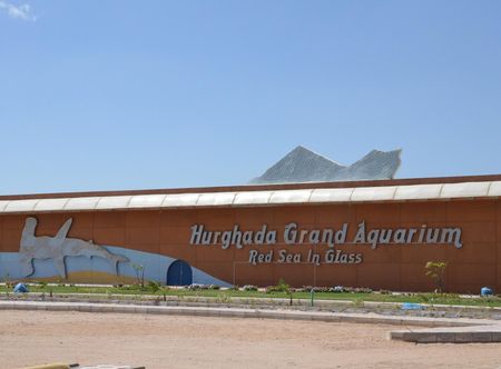 ملف:Hurghada Grand Aquarium by Hatem ...
