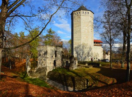 File:Paide ordulinnuse varemed 2013.JPG ...
