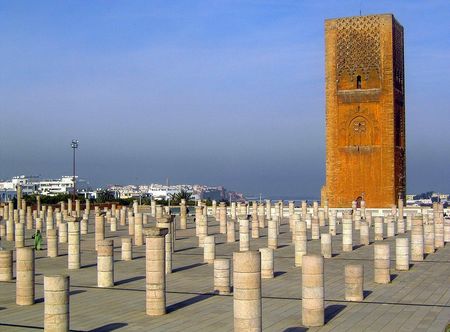 File:Hassan Tower and columns (Rabat ...