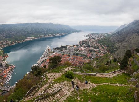 File:Vista de Kotor, Bahía de Kotor ...