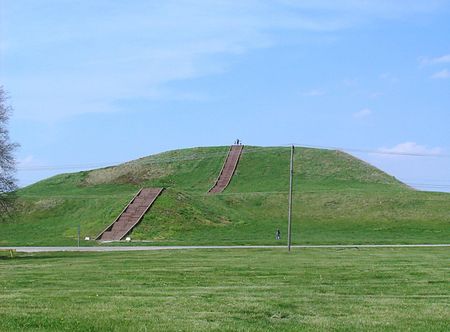 File:Monks Mound in July.JPG ...