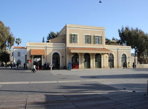 File:HaTachana, Tel Aviv's Old Railway Station.jpg - Wikimedia Commons