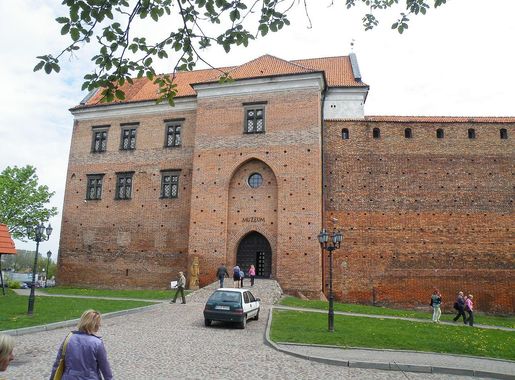 File:Łęczyca, tzw. dom nowy.JPG - Wikimedia Commons