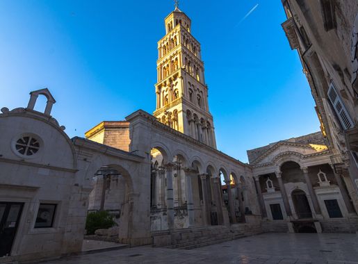 File:Cathedral of Saint Domnius.jpg - Wikimedia Commons