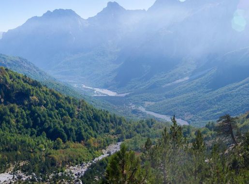 File:Valbona Haze Panorama.jpg - Wikipedia
