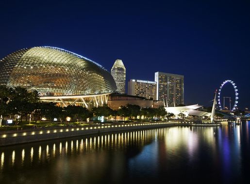 File:The Esplanade – Theatres on the Bay.jpg - Wikipedia