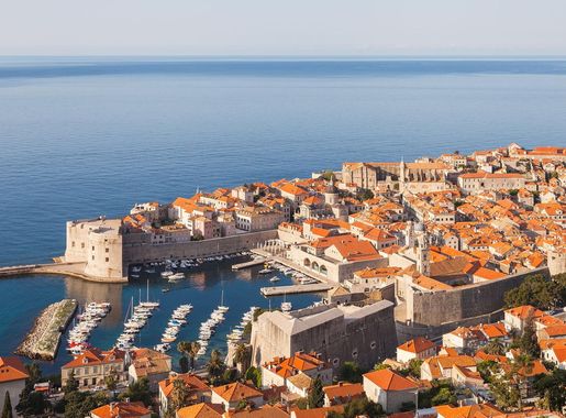 File:Casco viejo de Dubrovnik, Croacia, 2014-04-14, DD 04.JPG - Wikimedia  Commons