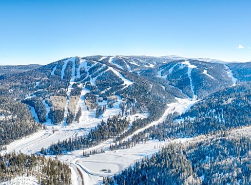 File:Sunrise Park Resort Aerial SWG Media-3.jpg - Wikimedia Commons