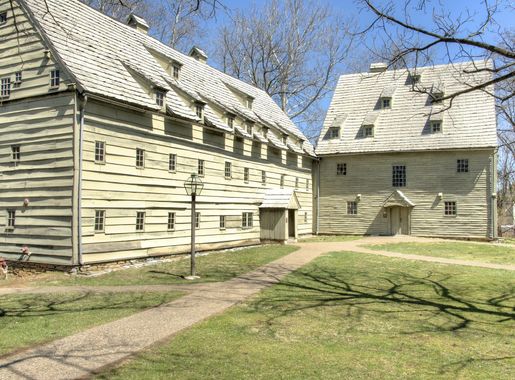 File:Main buildings of Ephrata Cloister.jpg - Wikimedia Commons