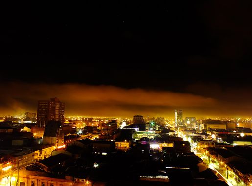 File:Vista hacia el centro de la ciudad, en una noche de invierno.JPG -  Wikimedia Commons