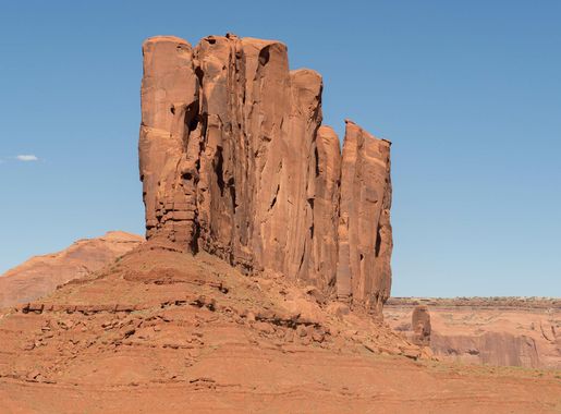 File:Camel Butte, Monument Valley.jpg - Wikimedia Commons