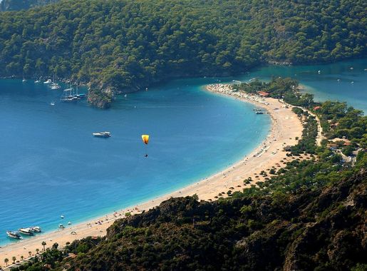 File:Paragliding over Ölüdeniz Beach - 2014.10 - panoramio.jpg - Wikipedia