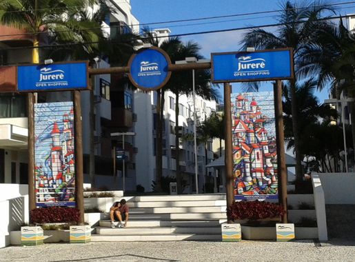 File:Florianópolis SC Brasil - Jurerê Internacional - panoramio.jpg -  Wikimedia Commons