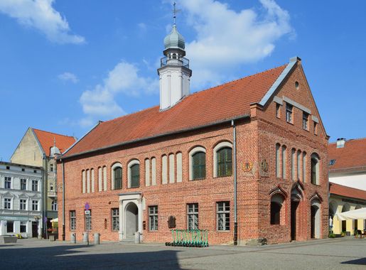 Súbor:Olsztyn 2023 039 Old Town Hall.jpg – Wikipédia