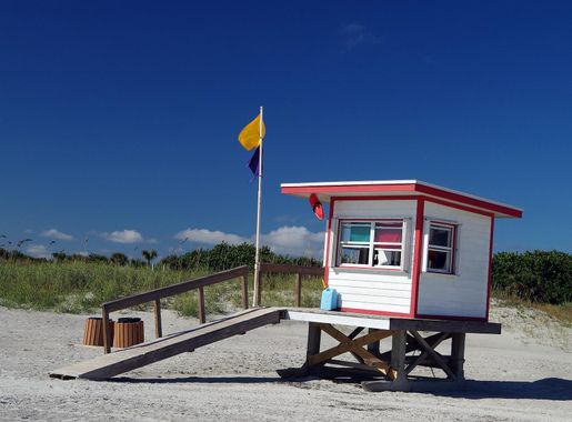 File:US-port-canav-beach-01.jpg - Wikimedia Commons