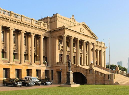 File:Old Parliament Building, Colombo.JPG - Wikimedia Commons