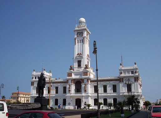 File:Faro de Venustiano Carranza-Veracruz-Mexico.jpeg - Wikimedia Commons