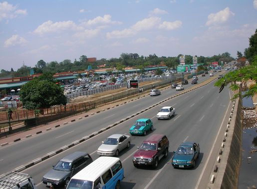 File:Lusaka - Manda Hill Shopping Centre.JPG - Wikimedia Commons