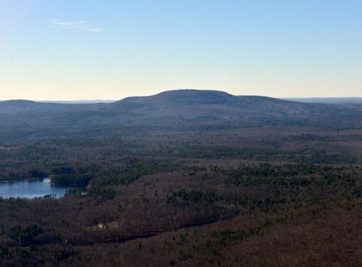 File:Mount Wachusett Aerial 2.JPG - Wikimedia Commons