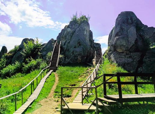 Файл:Тустань (Урицькі скелі) (6).jpg — Вікіпедія