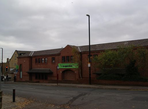 File:The Co-operative, Stainbeck Lane, Chapel Allerton (16th November  2013).JPG - Wikimedia Commons