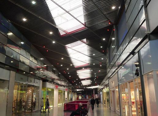 Fichier:Lille - Centre Commercial Euralille 01.JPG — Wikipédia