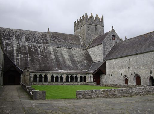 File:HolyCrossAbbey.JPG - Wikipedia
