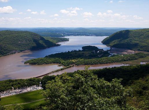 File:Bear Mountain State Park (112117951).jpeg - Wikimedia Commons