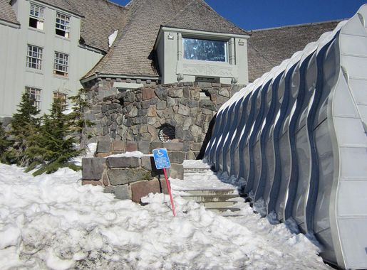 File:Timberline Lodge, Oregon (2013) - 06.JPG - Wikimedia Commons