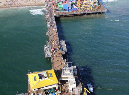 File:Los Angeles Aerial Santa Monica Pier 1.JPG - Wikimedia Commons